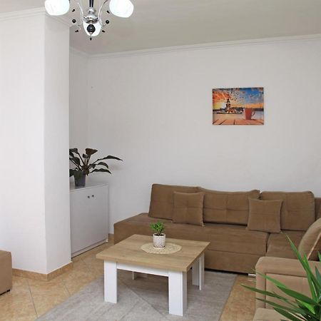 Beautiful Apartment At Port Side! Durrës 외부 사진